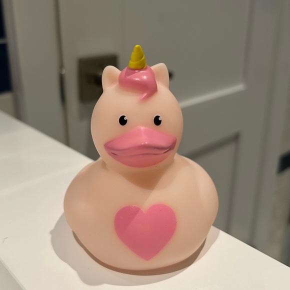 Rubber Duck Unicorn - Picture 4 of 5
